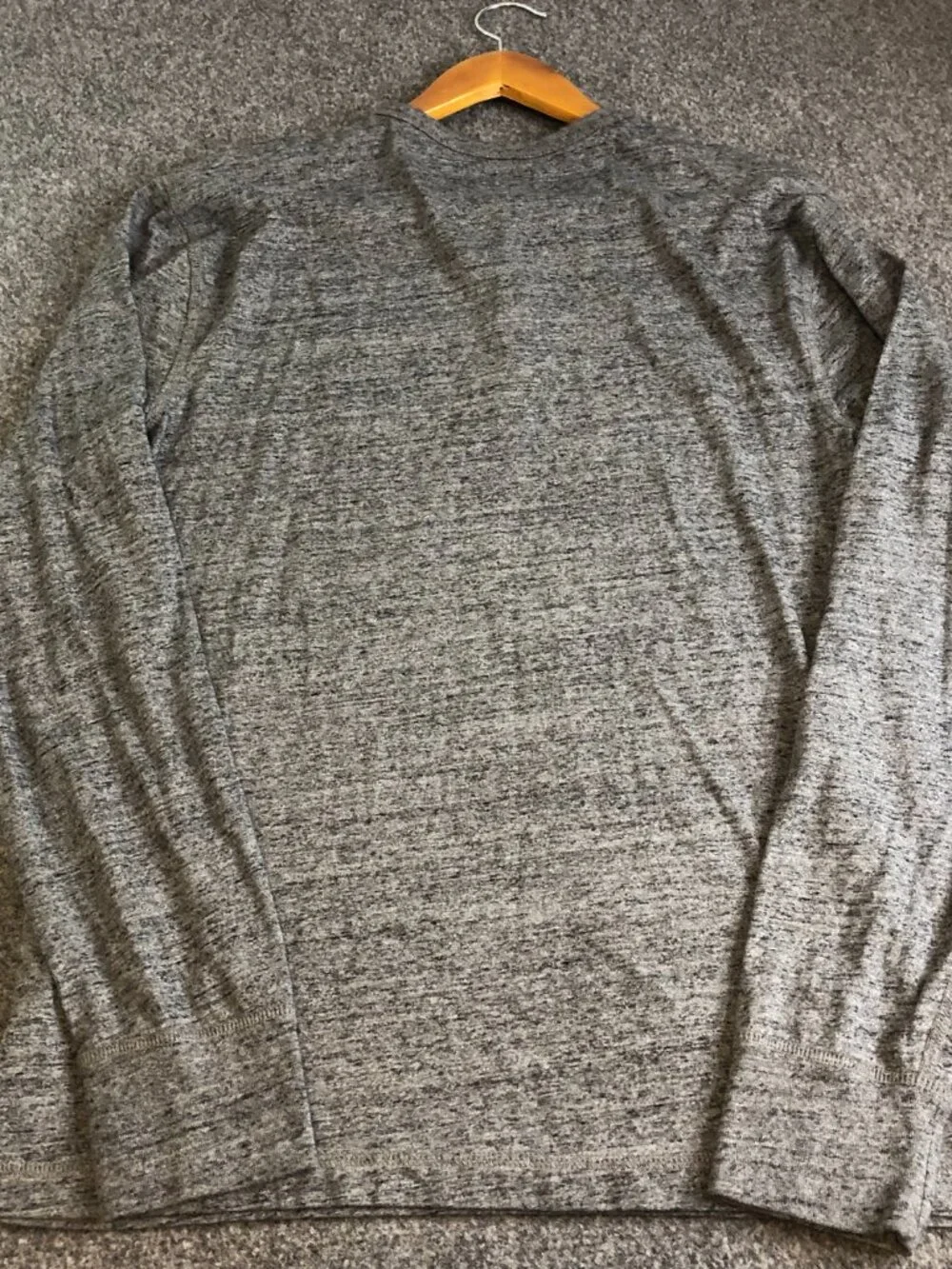 J Crew Shirt Mens MEdium Gray Heather Henley Knit Goods Long Sleeve 100% Cotton